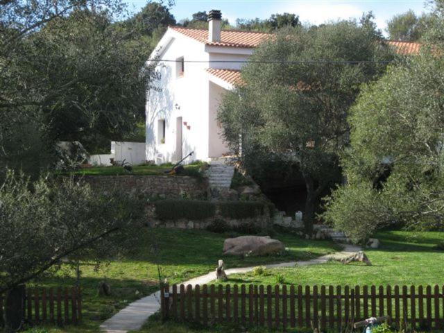 Maravilla Loiri Porto San Paolo 外观 照片